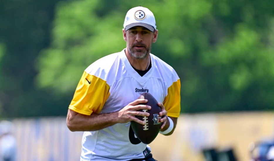 Steelers Salary Cap Update after Aaron Rodgers Signing