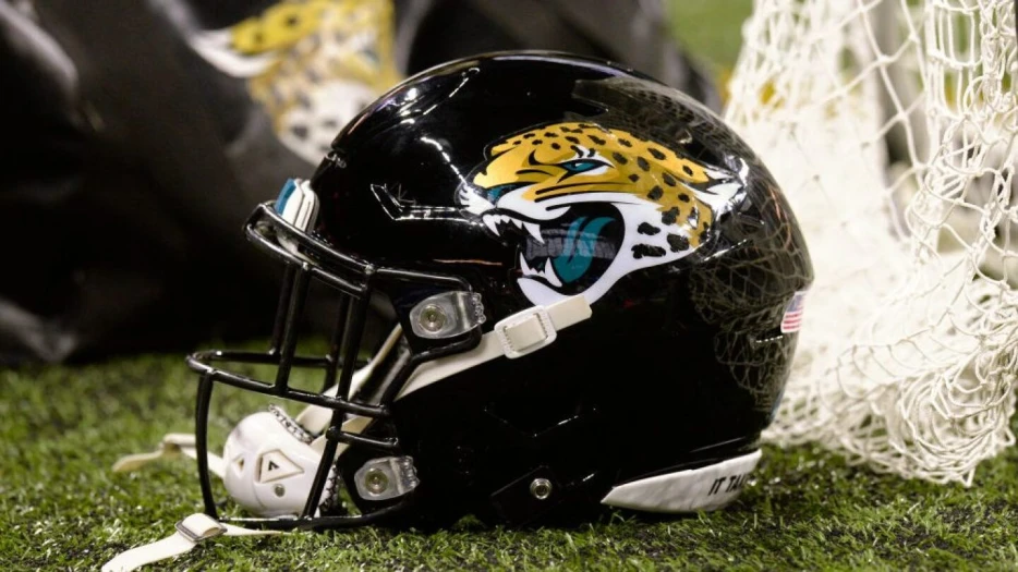 Jaguars waive TE Patrick Murtagh