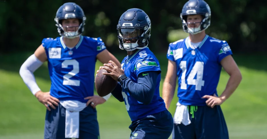 Pre-Snap Reads 6/14: Will the Seahawks carry three QBs on the 53-man roster?