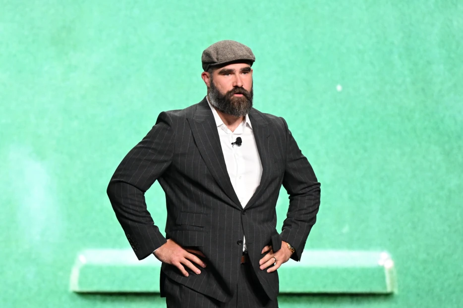 Jason Kelce Reveals Worrisome Health Update