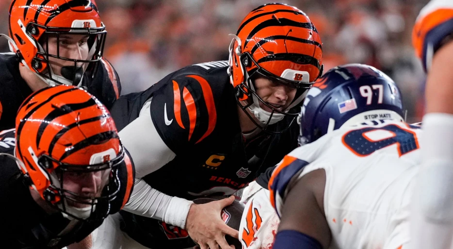 What Is A QB Sneak In NFL And Why Is It So Effective? Find Out