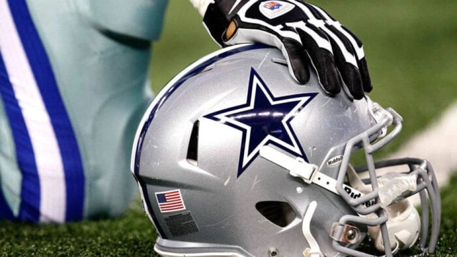 How Matt Eberflus Will Transform the Dallas Cowboys Defense in 2025