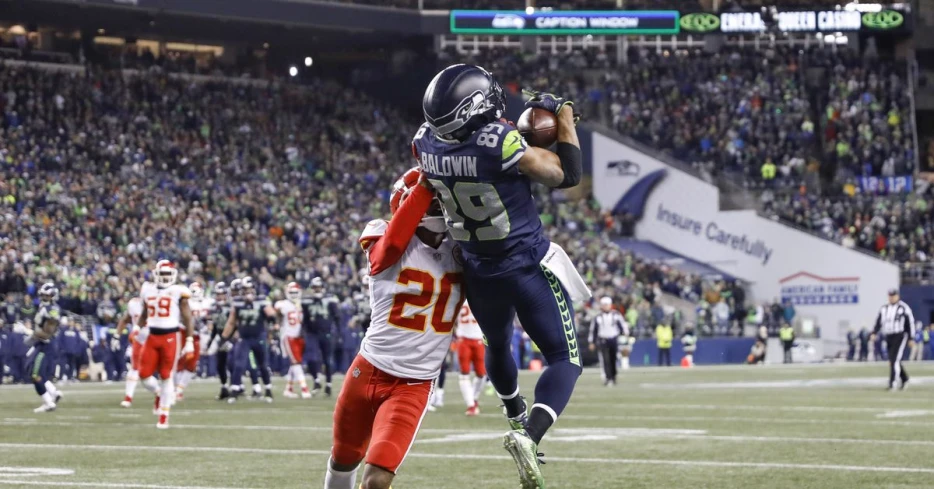 Let’s Chat: Who’s your favorite Seahawk of all-time?