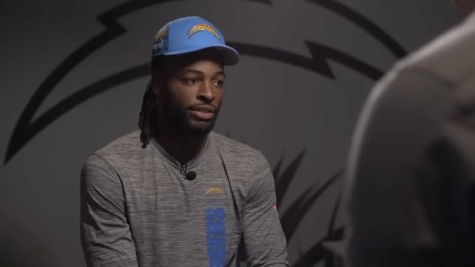 Najee Harris Leaving Chargers OC ‘Kind Of Blown Away’ By His Suddenness