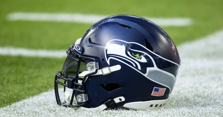 Seahawks add Australian offensive lineman to fill roster vacancy
