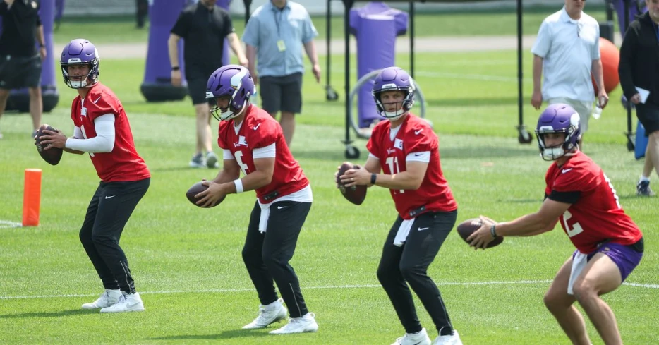 Vikings’ Mini-camp: a Front-row Seat to the Team’s Progress