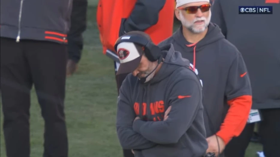 Beat Writer Assesses Browns’ Quarterback Competition: Pickett ‘Unremarkable’, Sanders Accurate And Decisive