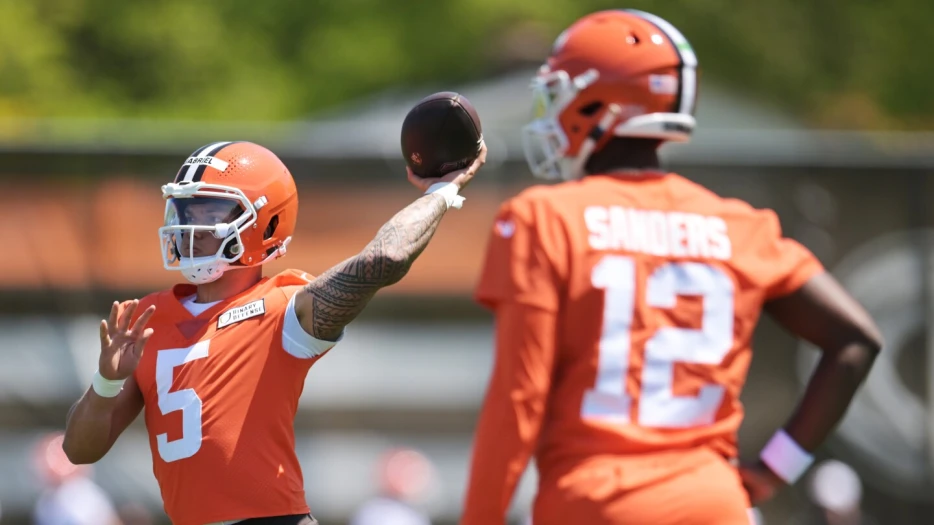 Browns plan a competition that gives all four QBs a fair chance to earn the starting job