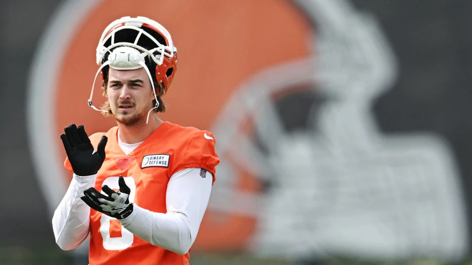 Browns rumors: Why Mike Florio insists Kenny Pickett will be traded