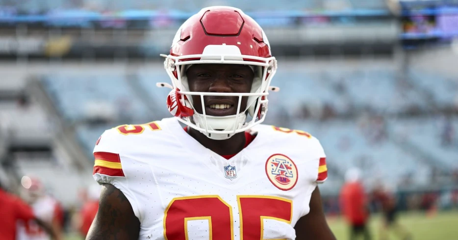 Chiefs trying out 4 players at Tuesday’s mandatory minicamp