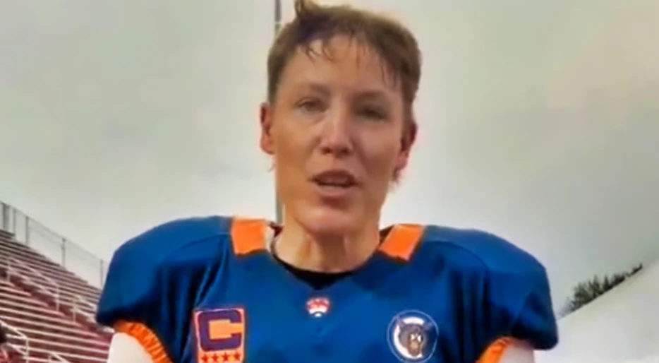 Women’s Semi-Pro Tackle Football Team Is Going Viral For “Being Extremely Cringe” In New Mic’d Up Video