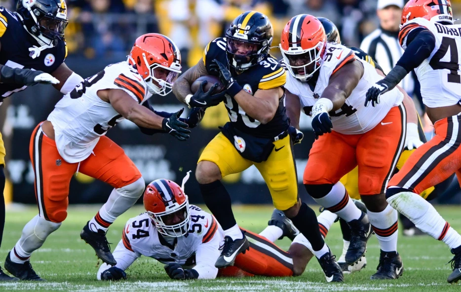 Is Steelers RB Room Better Off Without Najee Harris?