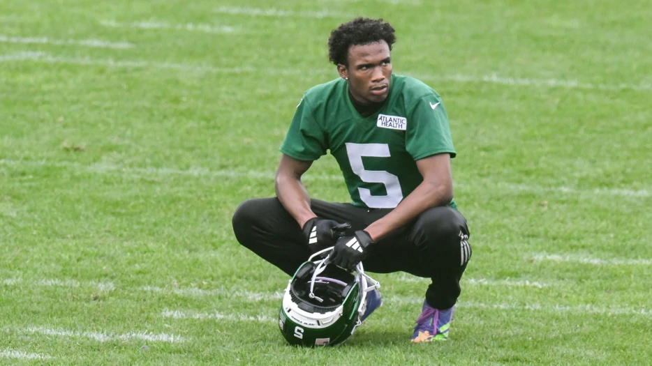 Jets Star Garrett Wilson Uncorks Maybe The Most Stereotypical WR Tweet Of All-Time As He Muses On The Letter ‘W’