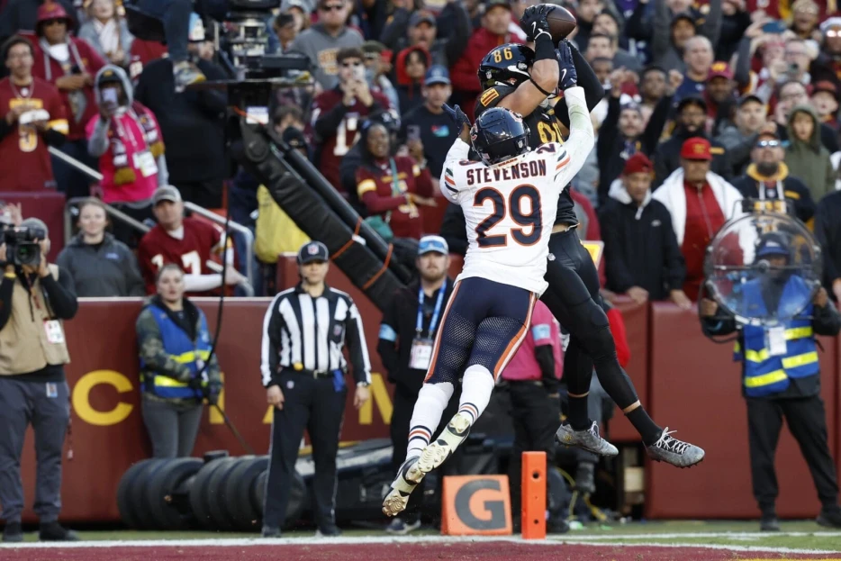 NFC Notes: D.J. Reed, Tyrique Stevenson, MarShawn Lloyd, Bears, Lions, Packers