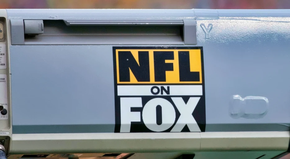 Popular Female NFL Sideline Reporter Announces She’s Leaving FOX