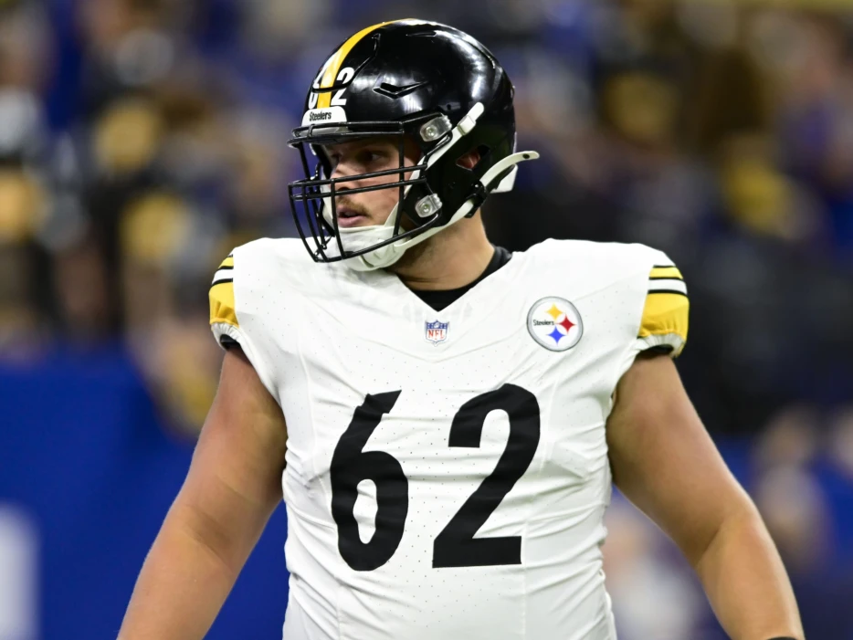 Steelers C Ryan McCollum Not Resting after Breakout Season