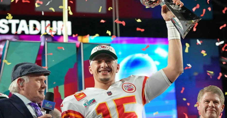 Arrowheadlines: Patrick Mahomes tops CBS top 100 players list