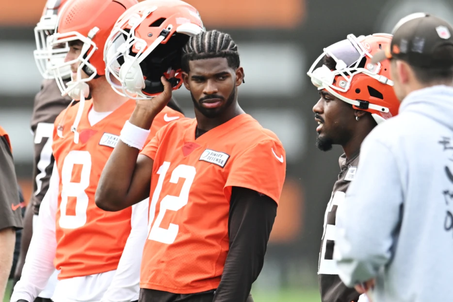 Internet Reacts to Shedeur Sanders’ Run In With Police: ‘No Excuse’