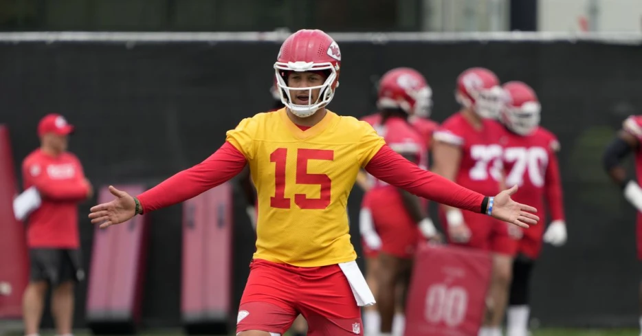 Patrick Mahomes: ‘It takes every person in the building to have the league’s best offense’
