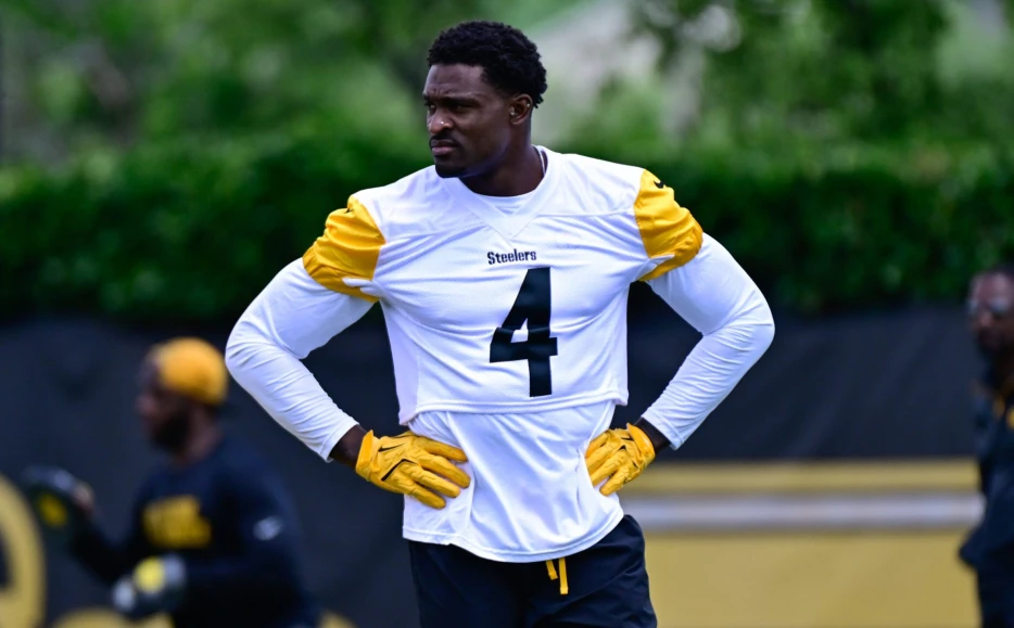 PFF Tabs Steelers with One of Worst WR Corps in NFL