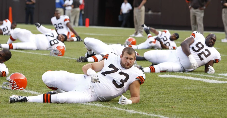 NFL’s All Quarter Century Team includes 2 Browns players