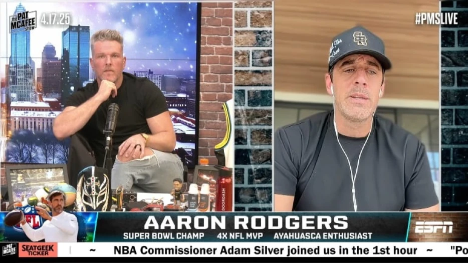 Aaron Rodgers To Appear On Pat McAfee Show Tuesday