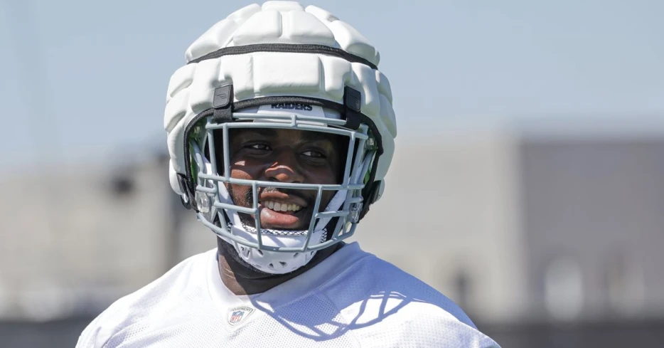 DJ Glaze impressing Raiders coaching staff heading into Year 2