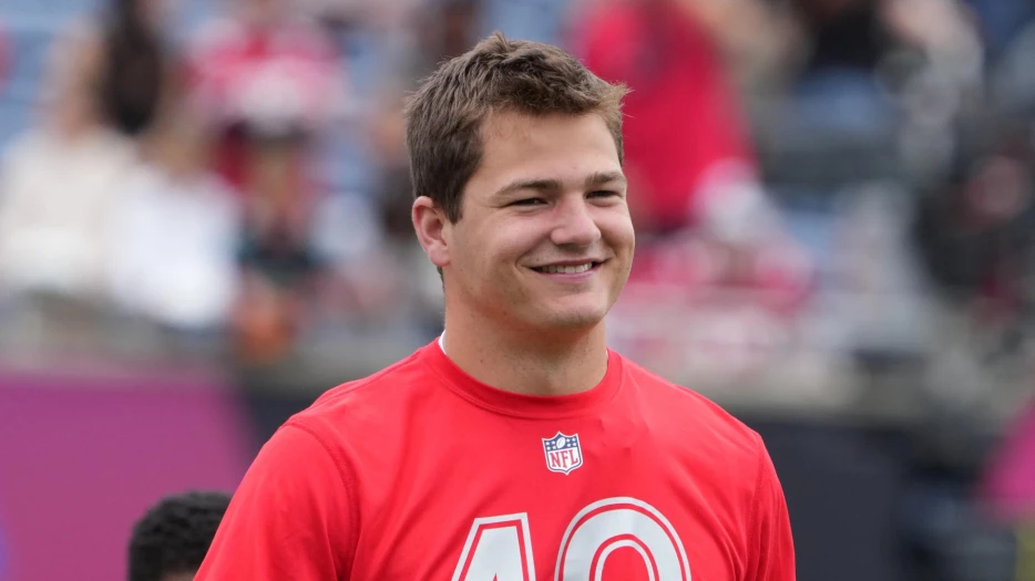 Patriots Quarterback Drake Maye Marries Childhood Sweetheart