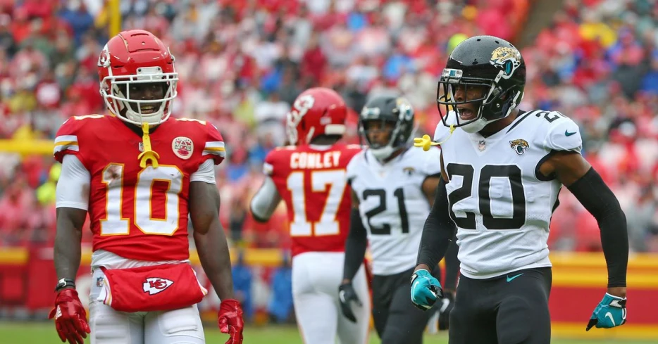 Random Ramsdom: Tyreek Hill wants Jalen Ramsey to stay in Miami