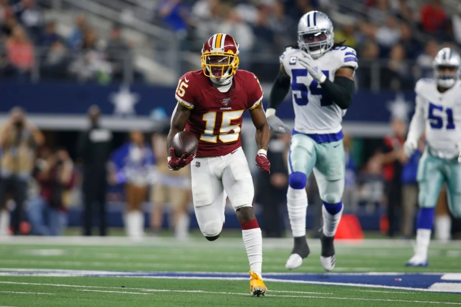 Washington Commanders may bring back old uniforms, without the logo