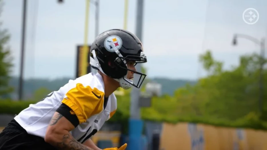 Analyst Doesn’t Think Steelers Have ‘Enough Playmakers’ To Make A ‘Significant Run’ To Win The AFC North