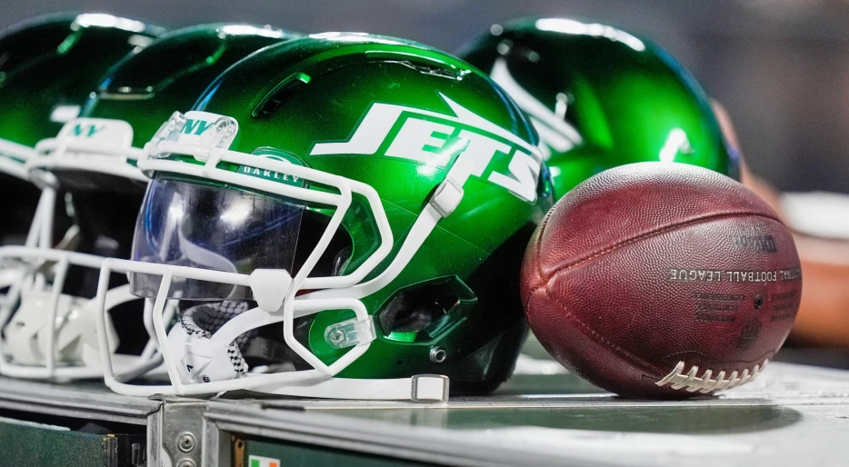 New York Jets Fans Send Genuine Condolences To Crystal Palace After Notoriously Garbage Owner Woody Johnson Purchases Stake In PL Club
