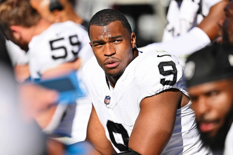 These three Las Vegas Raiders veterans could be cut if they don’t impress at training camp