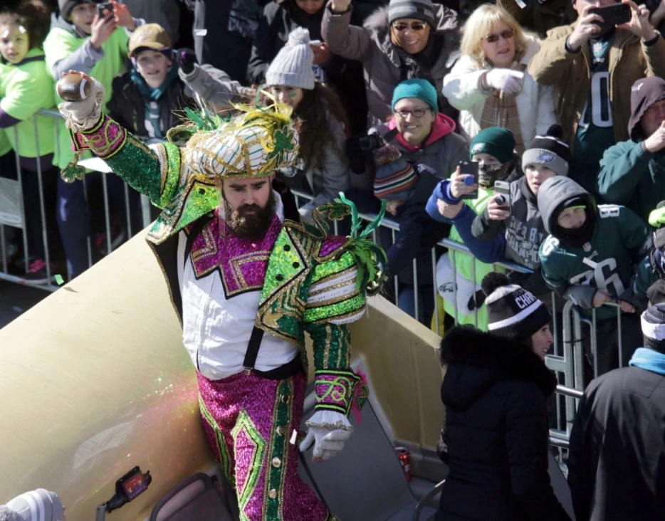 WATCH: Jason Kelce goes viral stripping to American flag Speedo at Philadelphia Eagles charity event