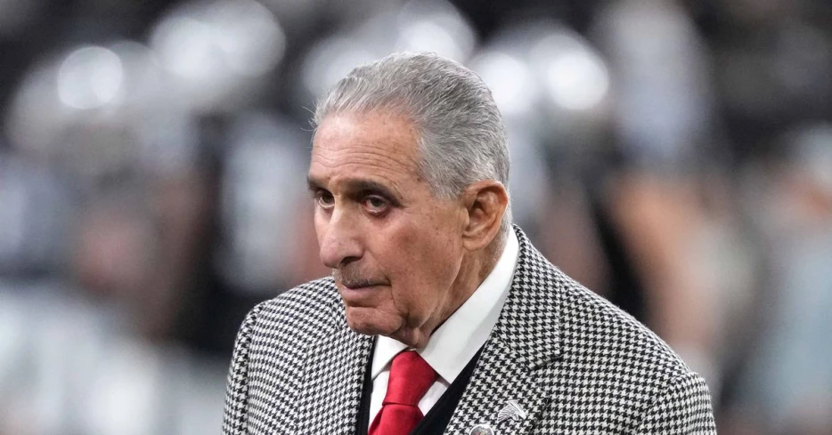 Arthur Blank testified injuries factored into Falcons’ decision not to pursue Lamar Jackson