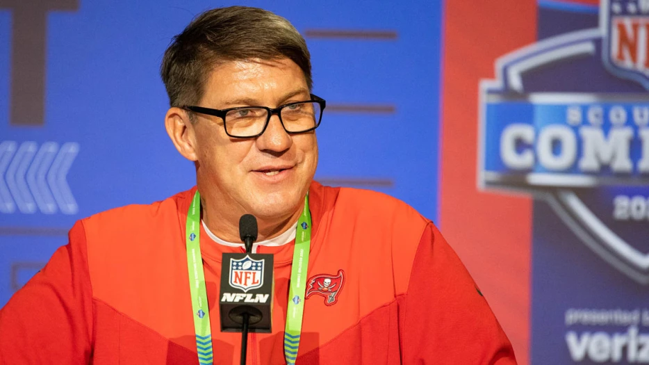 Former Patriots Executive, Bill Belichick Disciple Gets New Contract