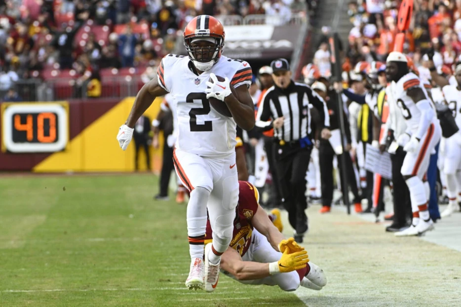Top Free Agent Landing Spots For WR Amari Cooper