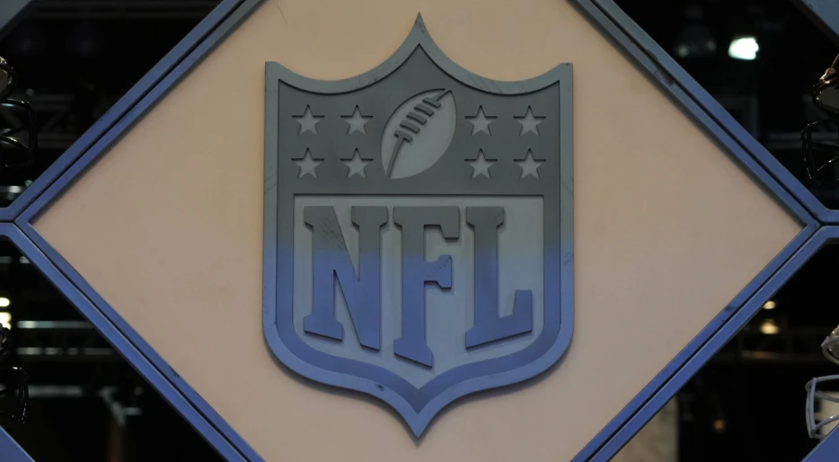 What Does “Dead Cap” Mean In NFL Contracts? Explained Simply