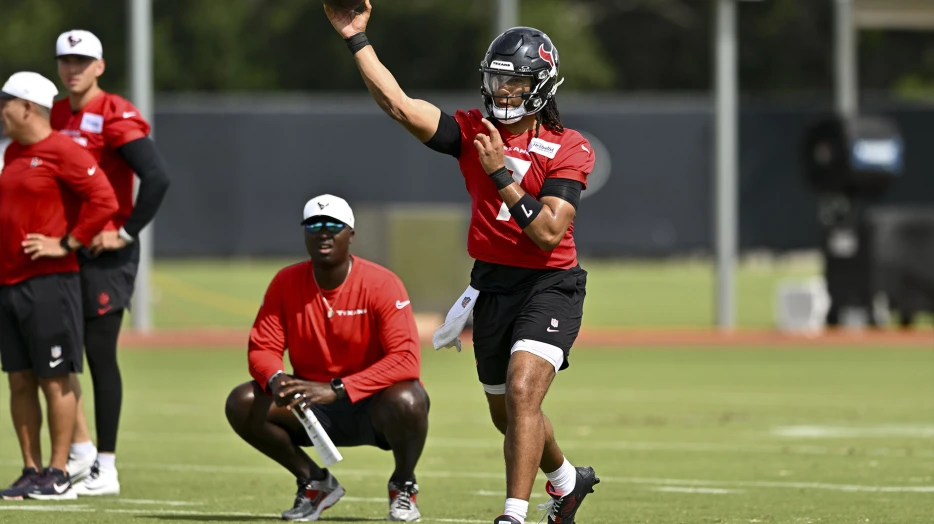 1 obvious Houston Texans trade candidate entering 2025 training camp
