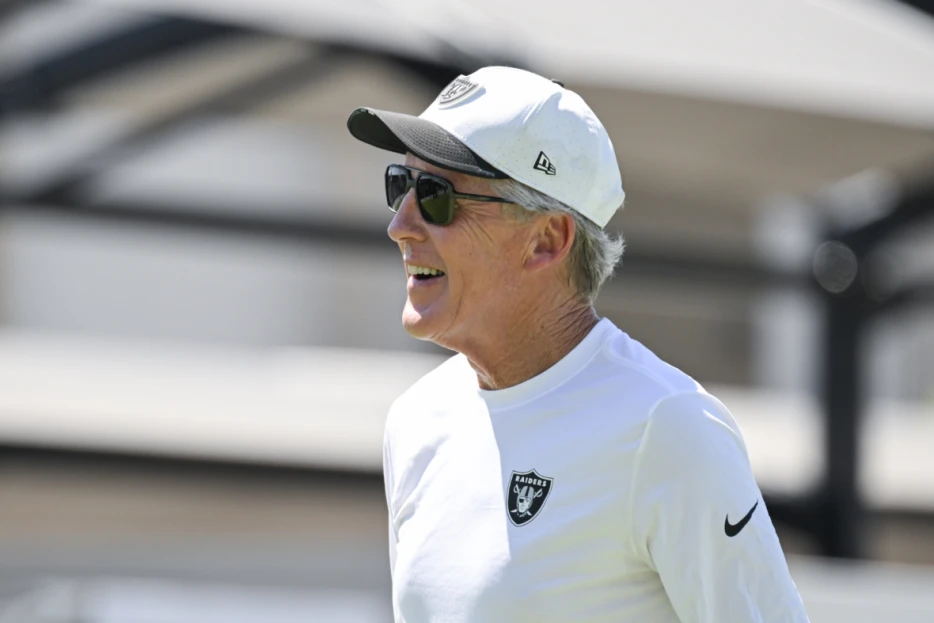NFL insider says Las Vegas Raiders ‘wound up with Pete Carroll’ after 1st choice showed no interest in head coach job