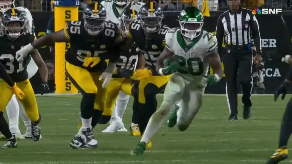 RB Breece Hall Says Jets ‘Owe The Steelers One’ After Last Season’s Loss