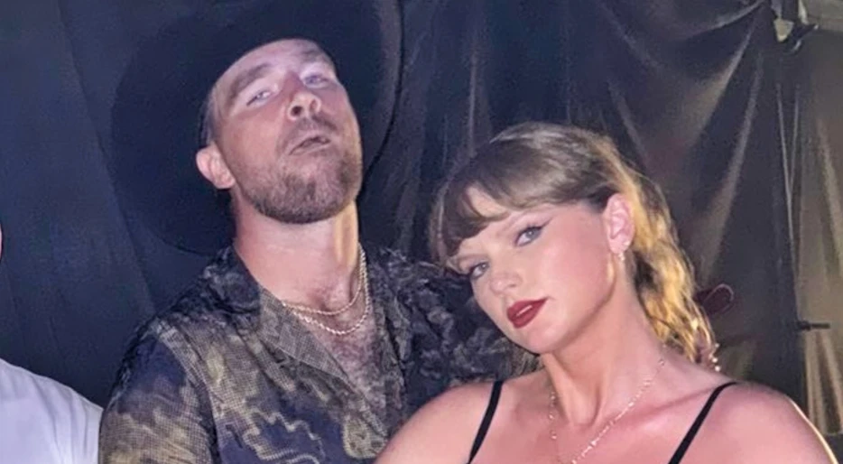 Taylor Swift Is Being Accused Of Striking A “Trump Pose” In Viral Controversy That’s Sweeping The Internet