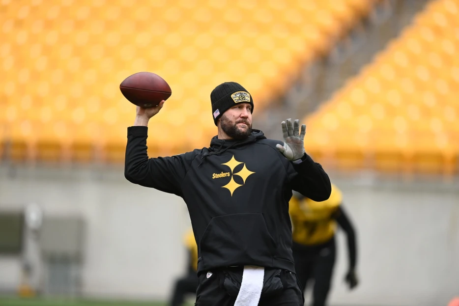 Former All-Pro RB Scolds Big Ben for Take on Rodgers-Mahomes: ‘You Have No All-Pros, Not One’