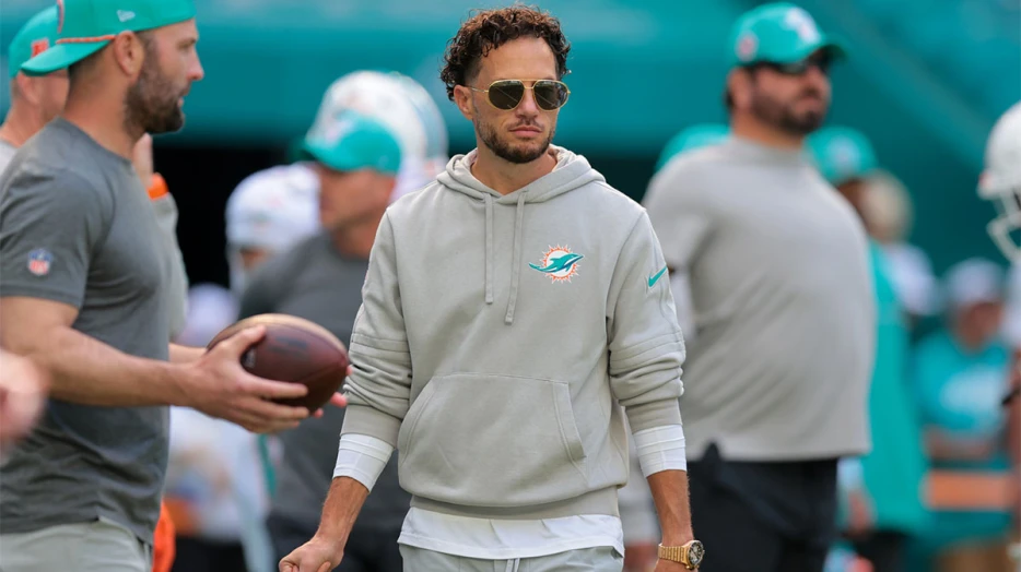 NFL rumors: Mike Florio names Mike McDaniel, Brian Daboll as coaches with hottest seat