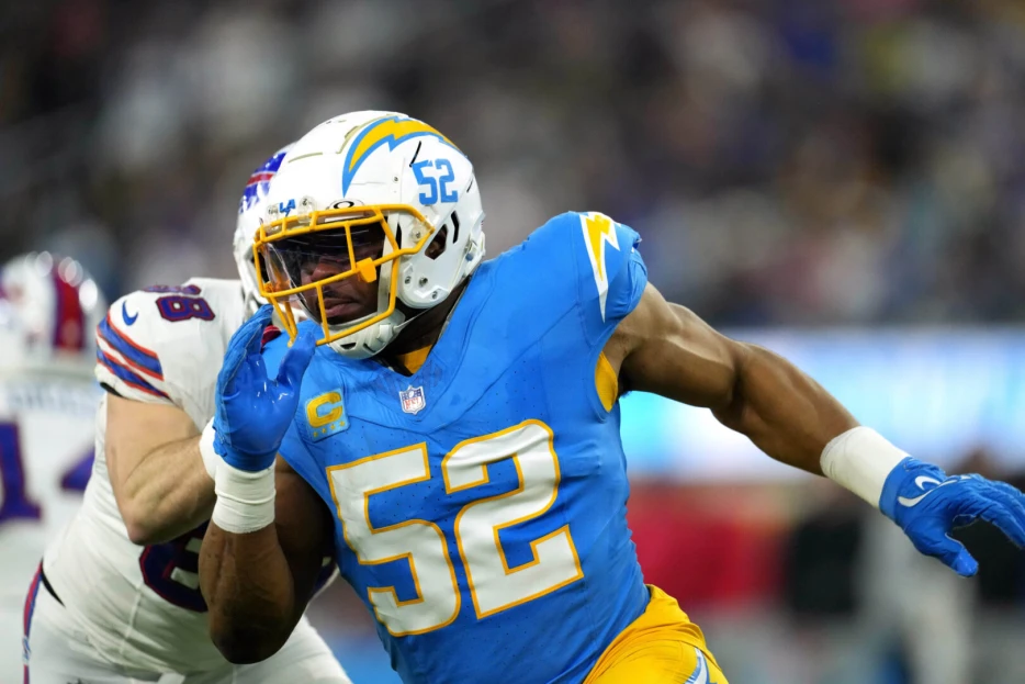 AFC Notes: Khalil Mack, Travis Kelce, Marvin Mims, Broncos, Chargers, Chiefs