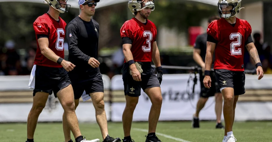 Cesar Ruiz praises the Saints QB room, competition: “It’s truly fun to see”