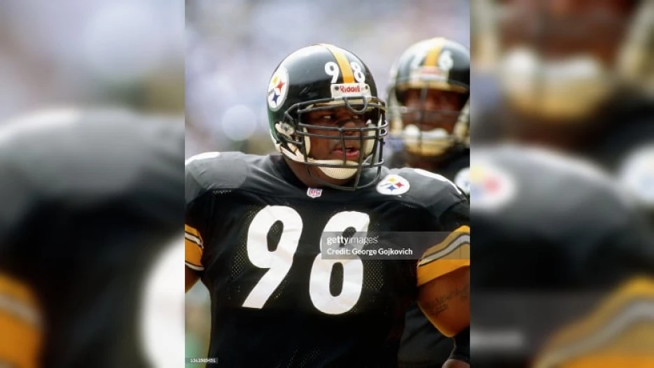Former Steelers DT Oliver Gibson Dead At 53
