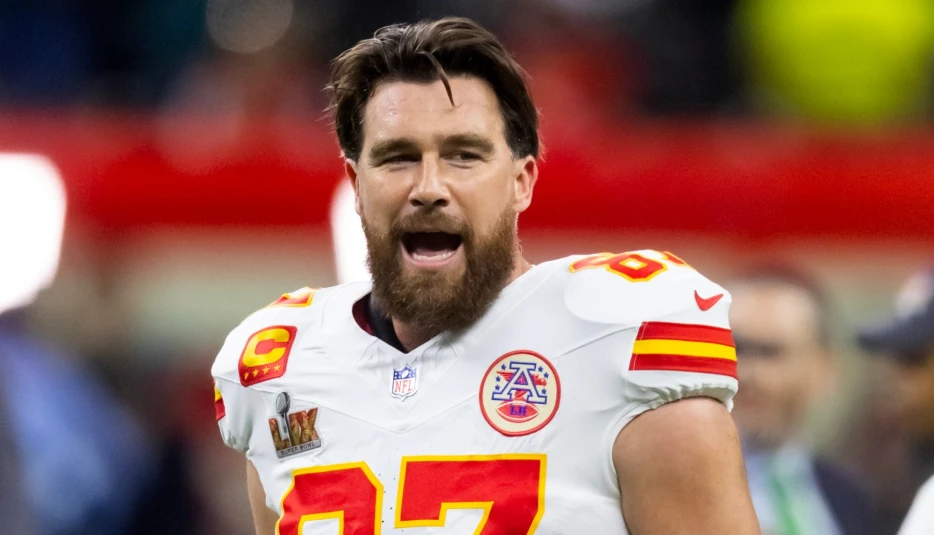 Travis Kelce Earns High Praise from Hollywood Star for Stellar Happy Gilmore 2 Performance