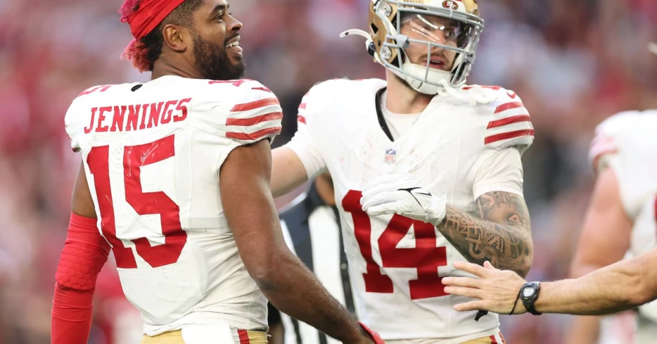 Who is the 49ers “safety blanket” receiver?