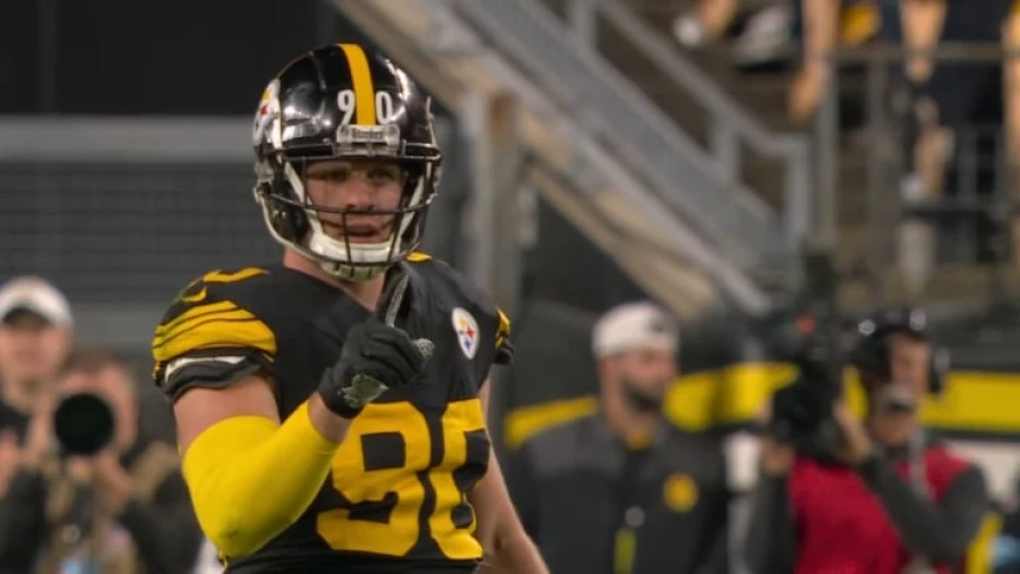 Former NFL QB Says Steelers Offseason Moves Irrelevant If T.J. Watt Isn’t Signed